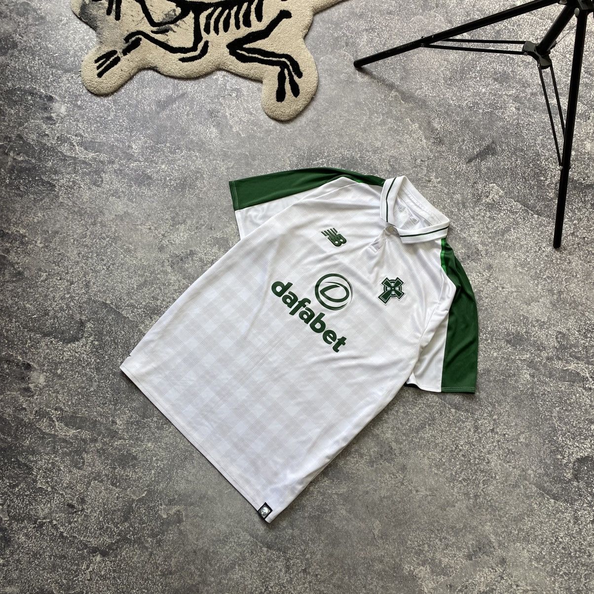 New Balance Vintage New Balance FC Celtic magners rare soccer jersey Size US M / EU 48-50 / 2 - 1 Thumbnail