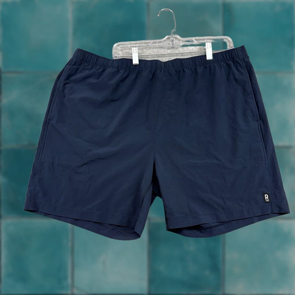 Rhone Rhone Essentials Shorts XXL Blue Athletic Drawstring Performance Training 2XL Size US 39 - 1 Thumbnail