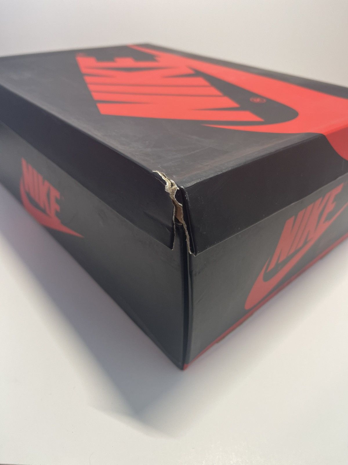 Nike Air Jordan 1 Retro High OG, Black, Green, & White 555088 030 Size US 12 / EU 45 - 17 Thumbnail