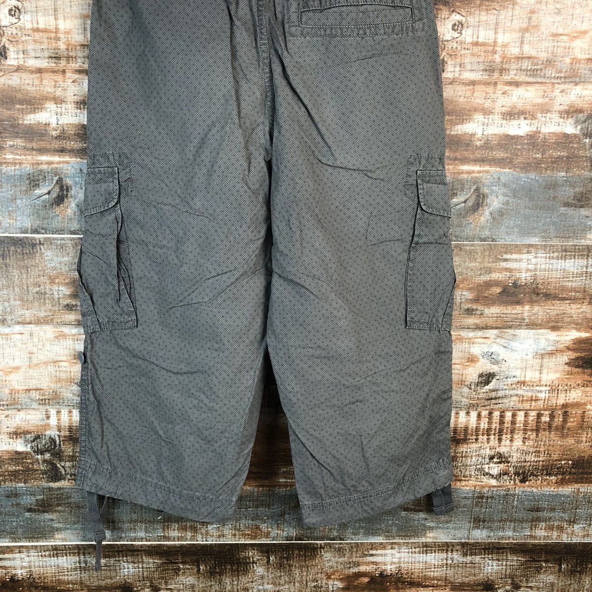 Japanese Brand Uniqlo Grey Multipocket cargo Cropped short Pants #A2419 Size US 28 / EU 44 - 17 Thumbnail