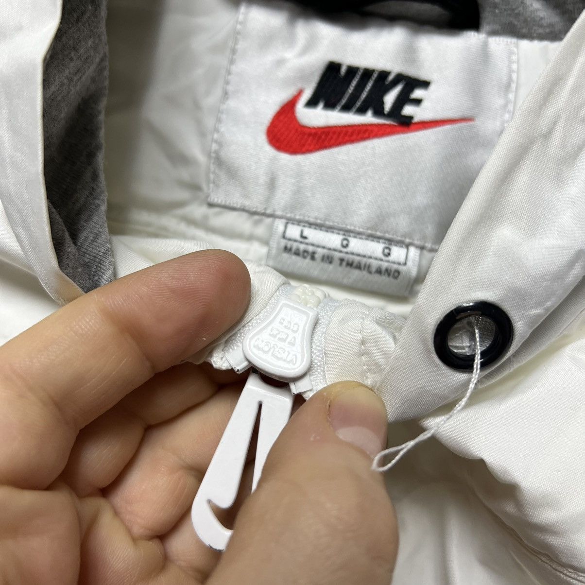 Nike Vintage 90s Nike Pullover Anorak Windbreaker Jacket Y2K Size US L / EU 52-54 / 3 - 12 Thumbnail