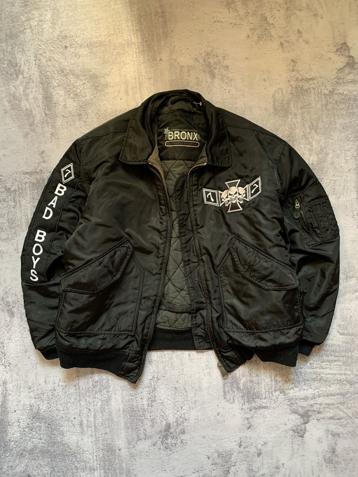 Vintage Vintage Bad Boys CWU Bomber Skull Pilot Jacket Size US XL / EU 56 / 4 - 1 Thumbnail