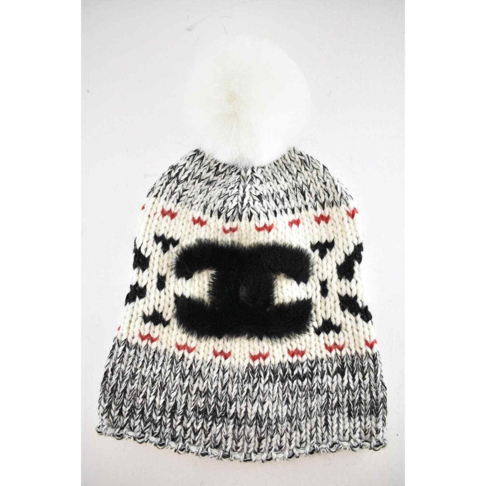 Chanel Chanel REV Pom Wool CC Logo Knit Cloche Beanie Winter Hat Size ONE SIZE - 4 Thumbnail