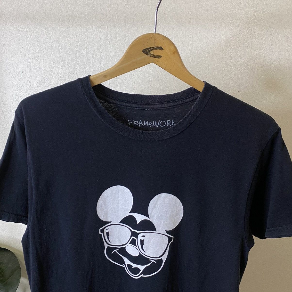 Japanese Brand Framework Japan Brand x Disney Mickey Mouse Collaboration T Size US S / EU 44-46 / 1 - 2 Thumbnail