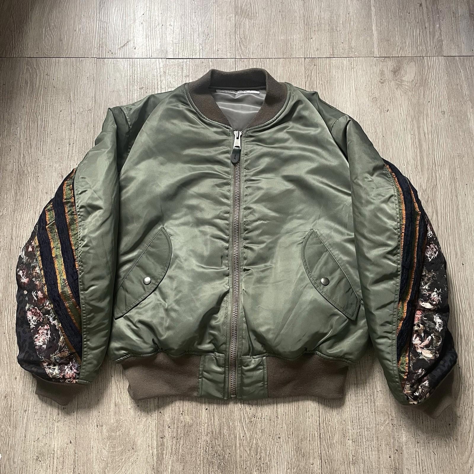 Journal Standard Journal Standard Japan Bomber Jacket Olive Rare Sz M Size US M / EU 48-50 / 2 - 1 Thumbnail