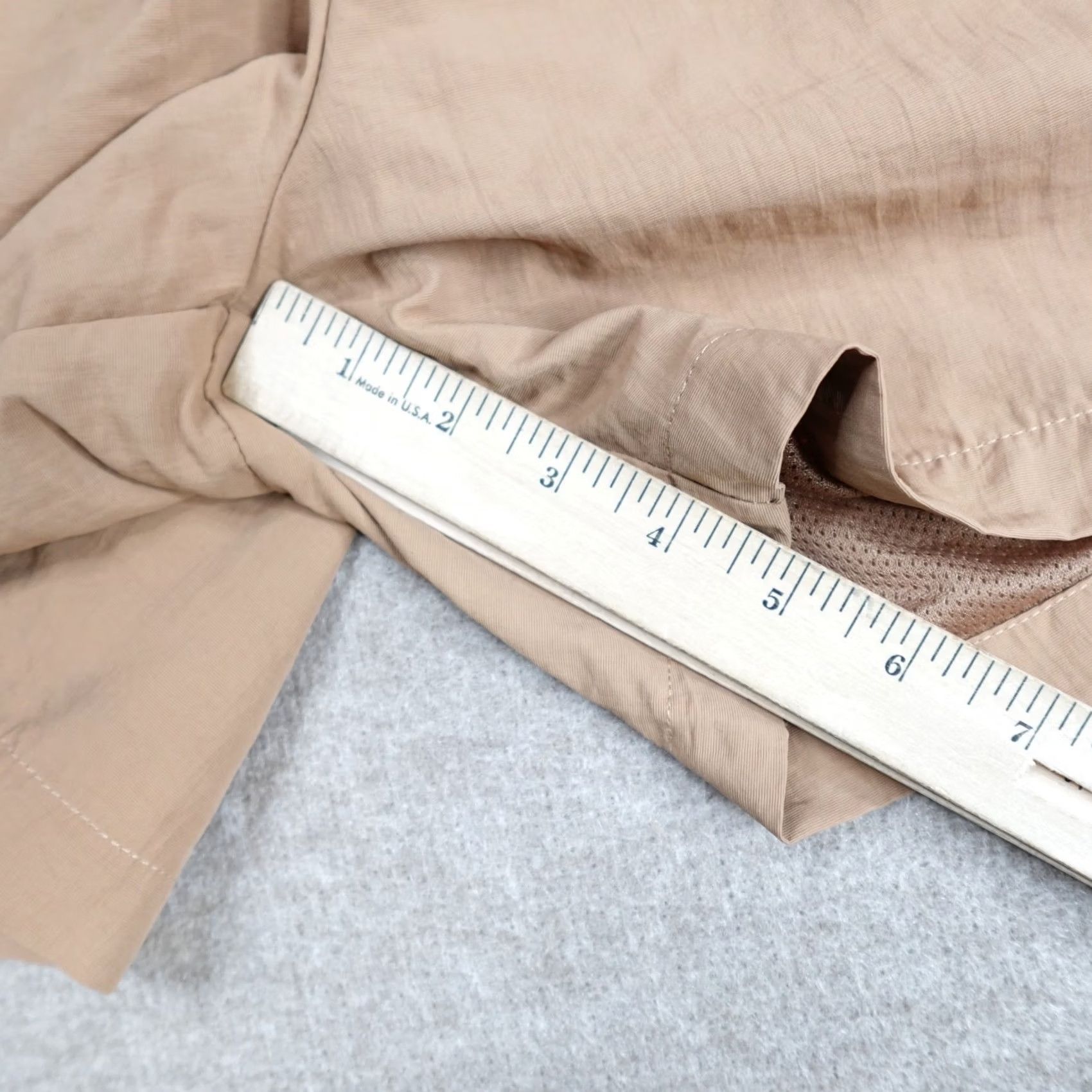 Vintage Melody Ehsani Shorts Beige Solid Nylon 4.5" Belted Lined Nylon Hiking NEW Ladies Regular L Beige Shoes? Size 36" / US 14 / IT 50 - 4 Thumbnail