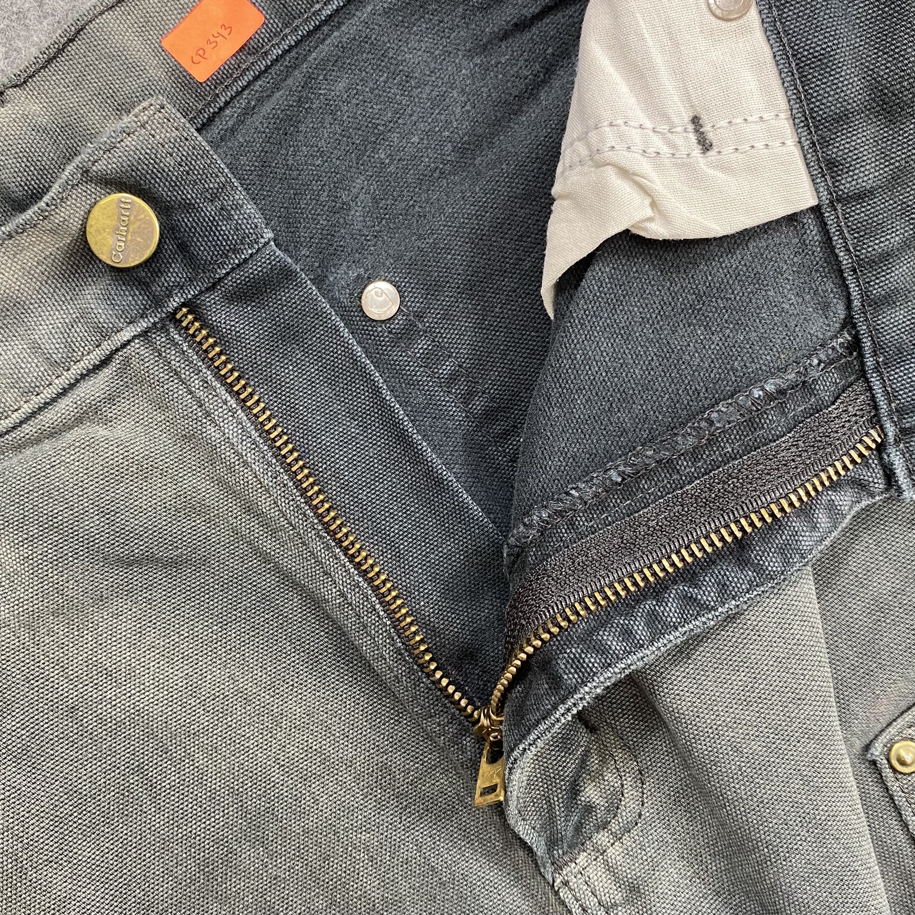 Carhartt Vintage distressed Carhartt double knee-CP343 Size US 31 - 15 Thumbnail