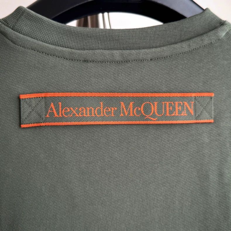 Alexander McQueen Alexander Mcqueen Standard seal sweatshirt Size US S / EU 44-46 / 1 - 3 Thumbnail