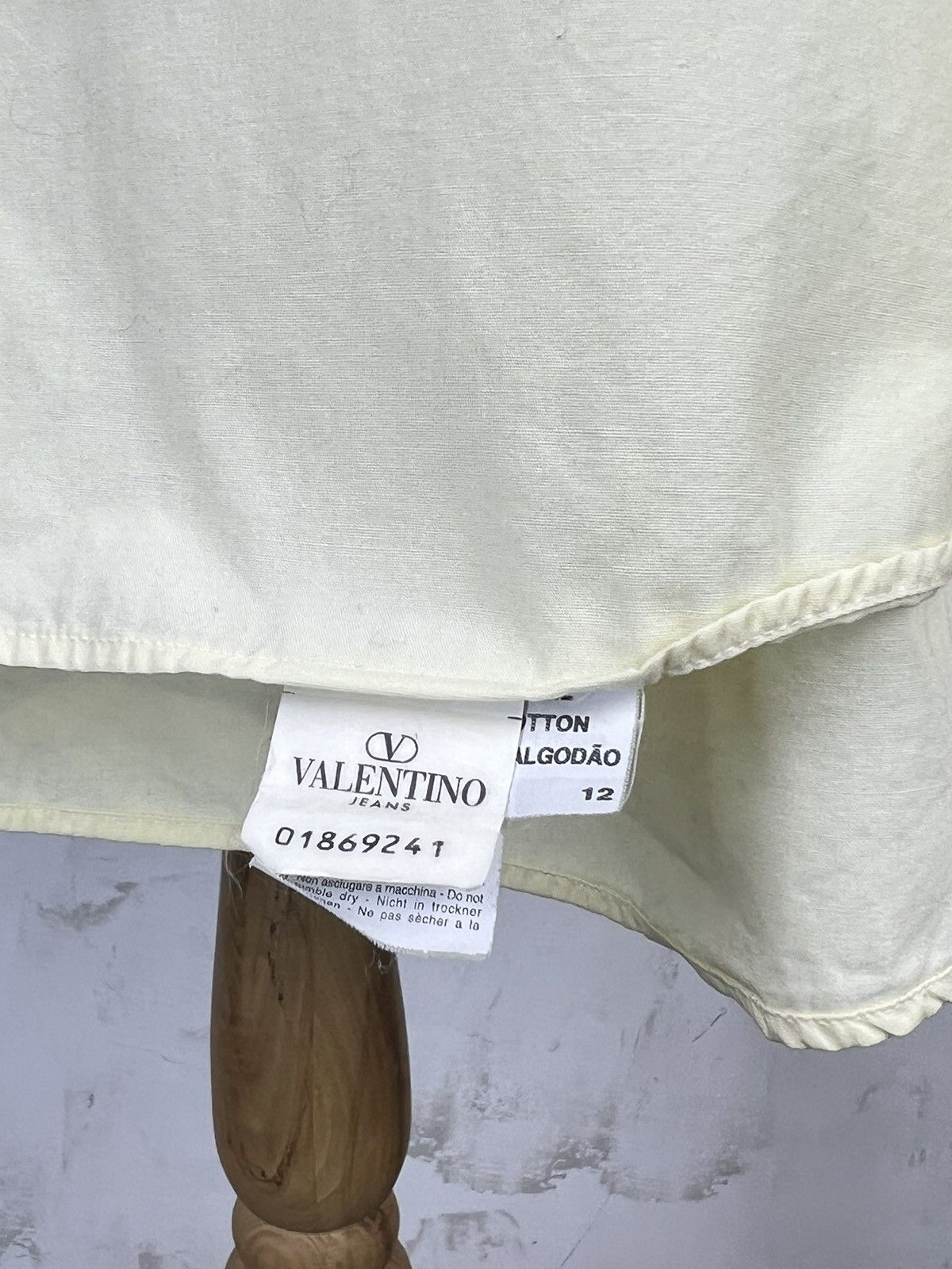 Valentino Vintage Valentino Jeans Button Up Shirt Size XL Size US XL / EU 56 / 4 - 7 Thumbnail