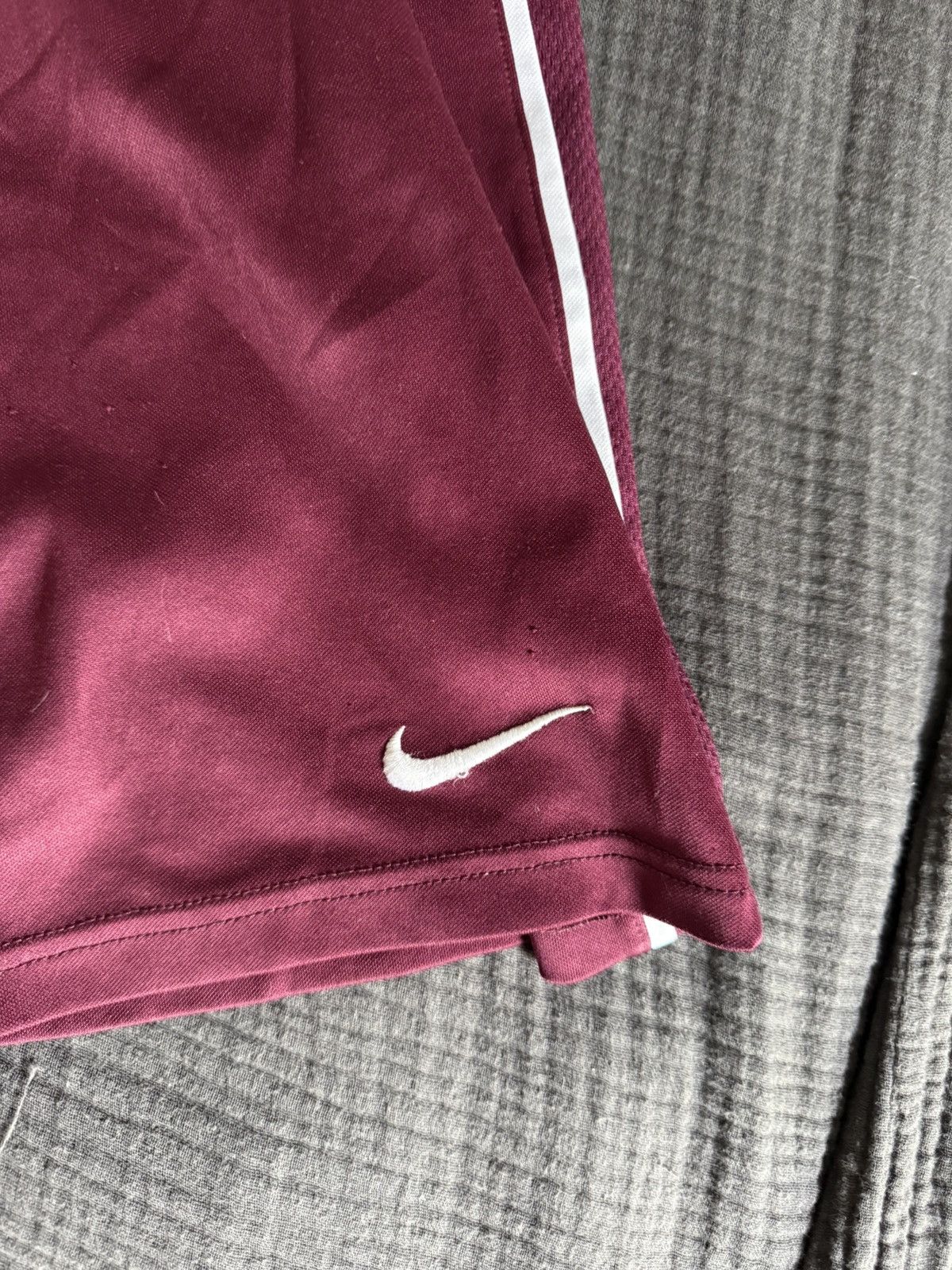 Nike Vintage Nike Shorts Size US 30 / EU 46 - 2 Thumbnail