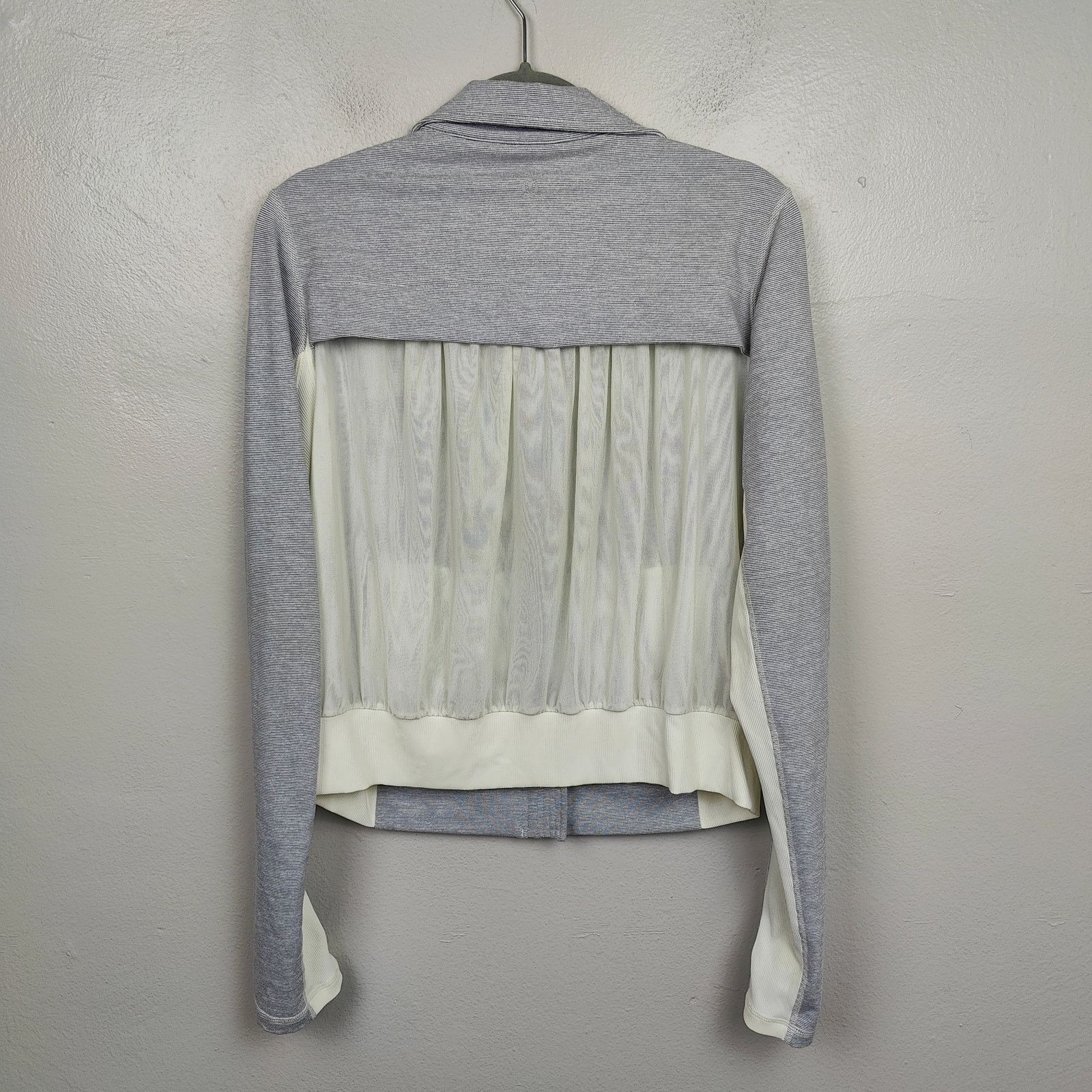 Lululemon Lululemon Get It Started Jacket Womens 12 Full Zip Mesh Size XL / US 12-14 / IT 48-50 - 7 Thumbnail
