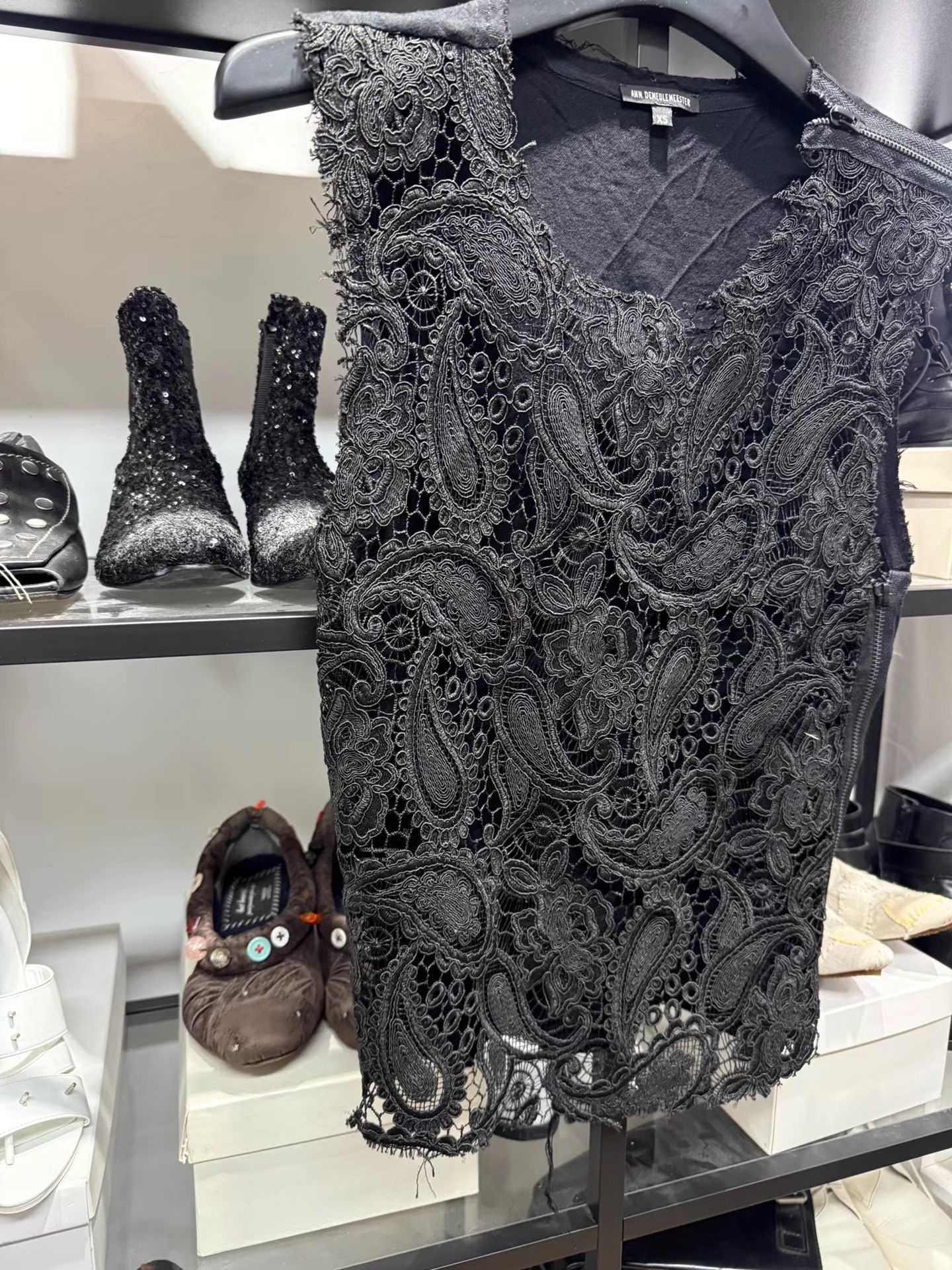 Ann Demeulemeester Ann demeulemeester Lace Vest K20 Size XS / US 0-2 / IT 36-38 - 2 Thumbnail