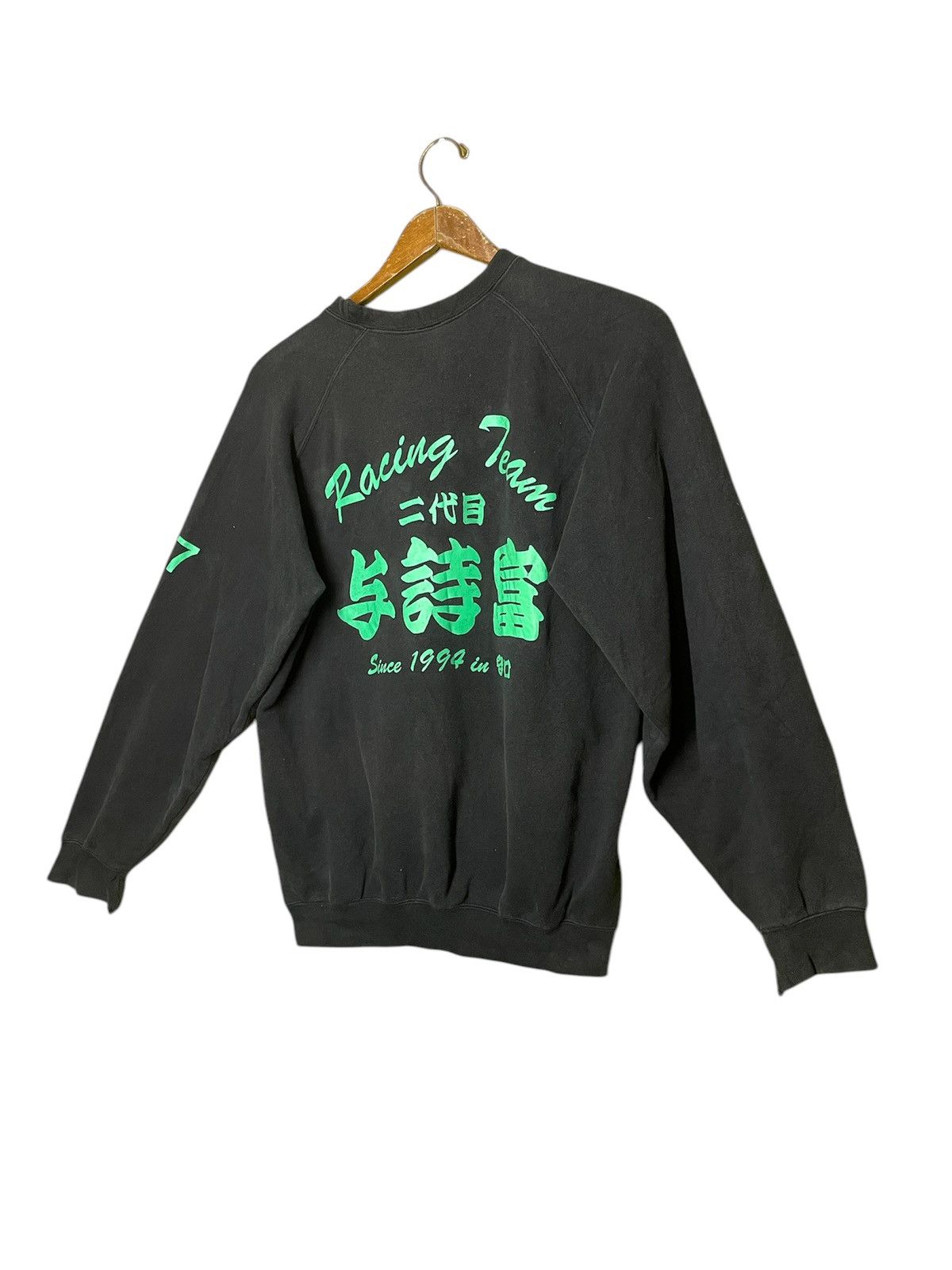 Other Racing team📣 big logo print crewneck sweatshirt Size US M / EU 48-50 / 2 - 7 Thumbnail