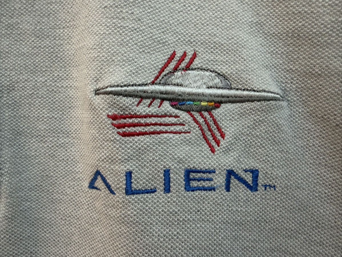 Vintage RARE 🔥 VINTAGE 90s ALIEN MOVIE PROMO POLO T EMBROIDERED LOGO Size US M / EU 48-50 / 2 - 5 Thumbnail