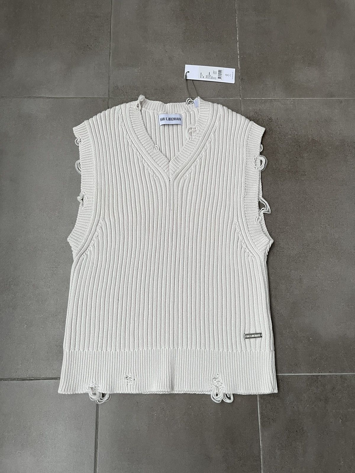 Han Kjobenhavn !DS! SS23 Han Kjobenhavn Distressed Knit Cream Vest Size US L / EU 52-54 / 3 - 2 Thumbnail