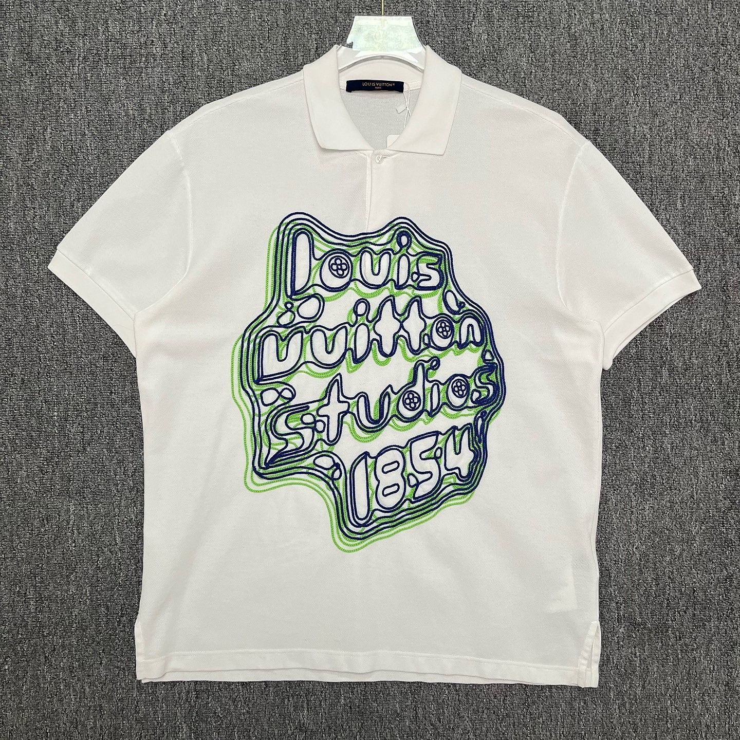 Louis Vuitton Louis Vuitton Studios 1854 Embroidered Polo Shirt Size S Size US S / EU 44-46 / 1 - 1 Thumbnail