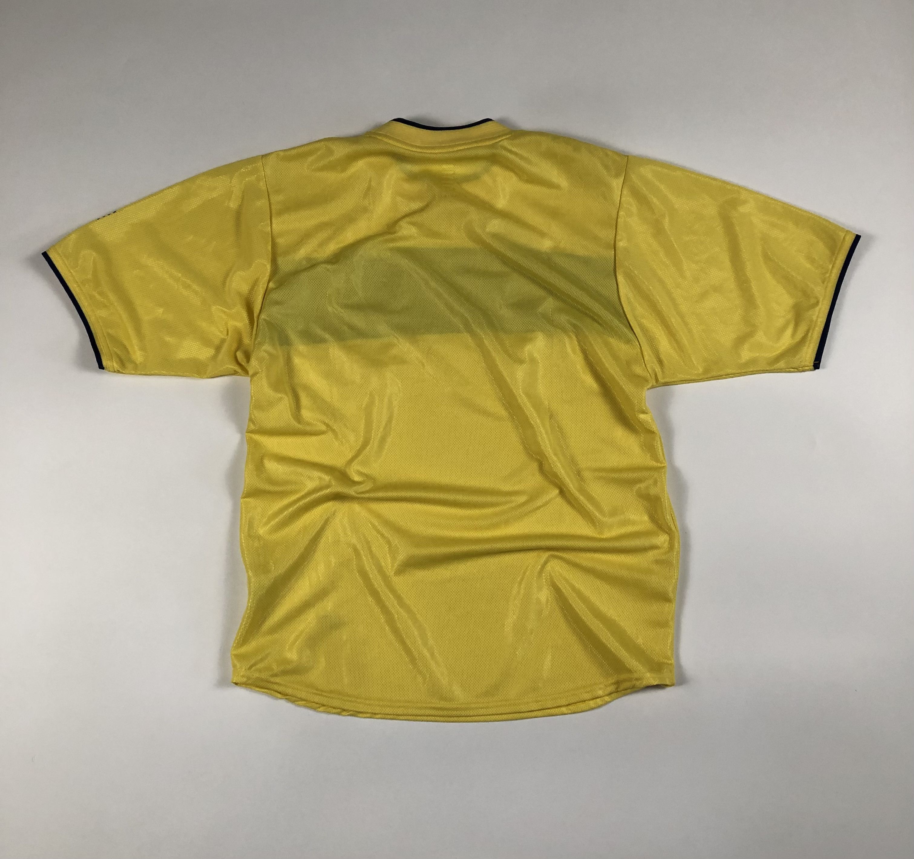 Fila Fila Scotland Football Associtation 2002-2003 Away Jersey Size US S / EU 44-46 / 1 - 6 Thumbnail