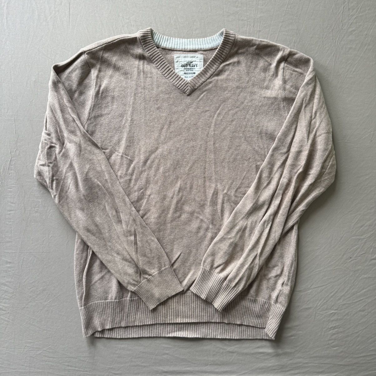 Old Navy Old Navy Cashmere Blend V-Neck Sweater Size US M / EU 48-50 / 2 - 2 Thumbnail