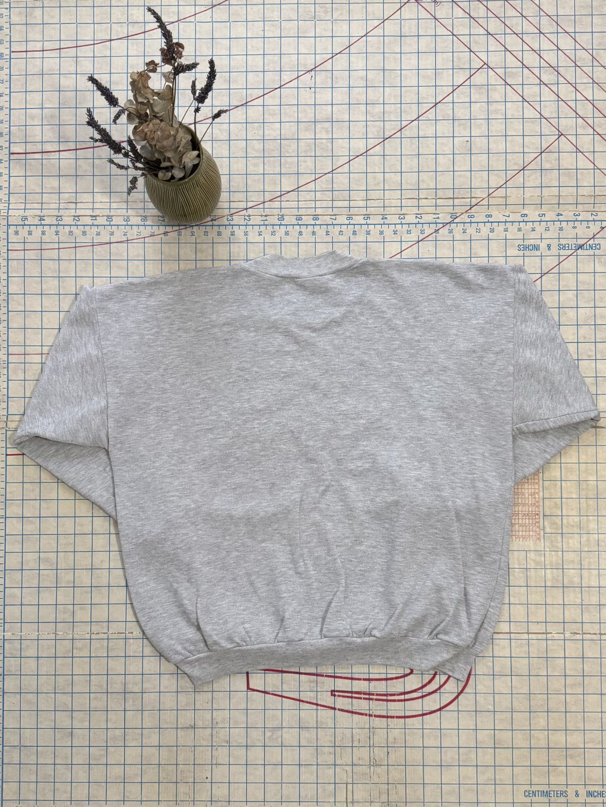 Disney × Mickey Mouse × Vintage Vintage Mickey & Minnie Mouse Piano Graphic Crewneck Women L Size L / US 10 / IT 46 - 9 Thumbnail