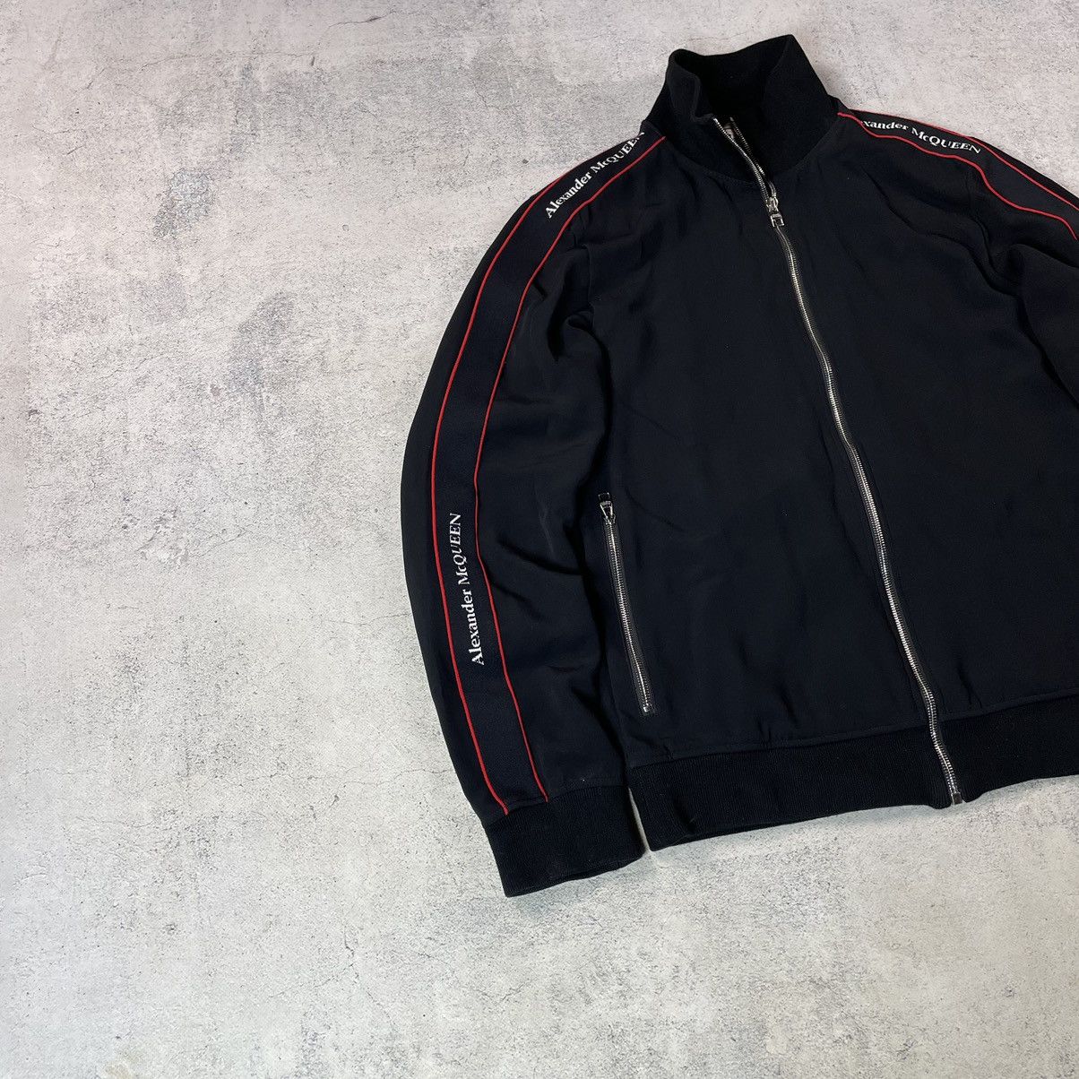 Alexander McQueen Alexander McQueen Black Tape Crepe Logo Track Jacket Size US XL / EU 56 / 4 - 2 Thumbnail