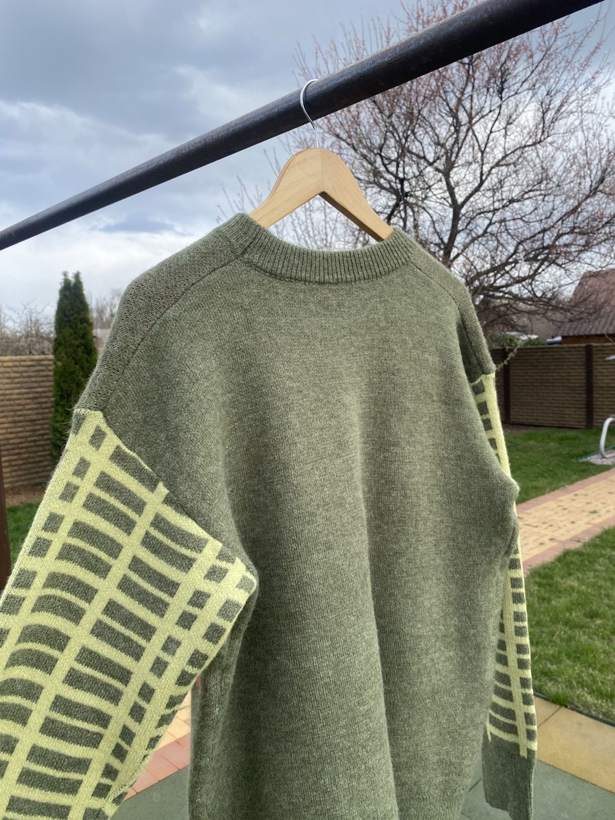 Vintage Green graphic knit sweater angel print, oversized pullover Size US L / EU 52-54 / 3 - 6 Thumbnail
