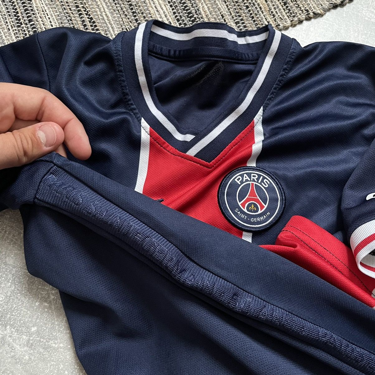 Band Tees Niki Psg Paris Saint Germain AAL ACCOR LIVE JERSEY AWAY TEE Size US XS / EU 42 / 0 - 5 Thumbnail