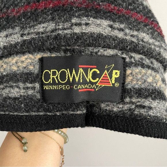 Crown Cap Crown Cap Gray Ikat Wool Cap w/ Earflaps - Unisex 🇨🇦 Size ONE SIZE - 6 Thumbnail