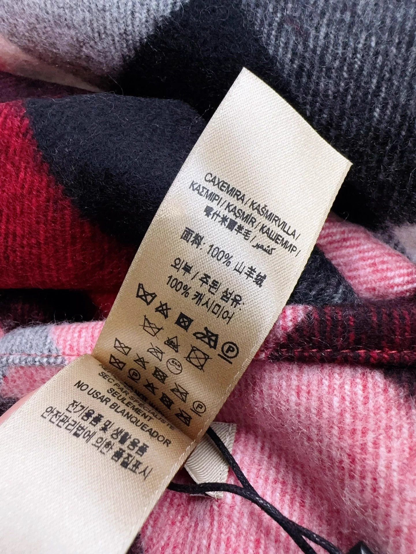 Burberry Burberry Red Black Colorblock Classic Check Cashmere Scarf Size ONE SIZE - 8 Thumbnail