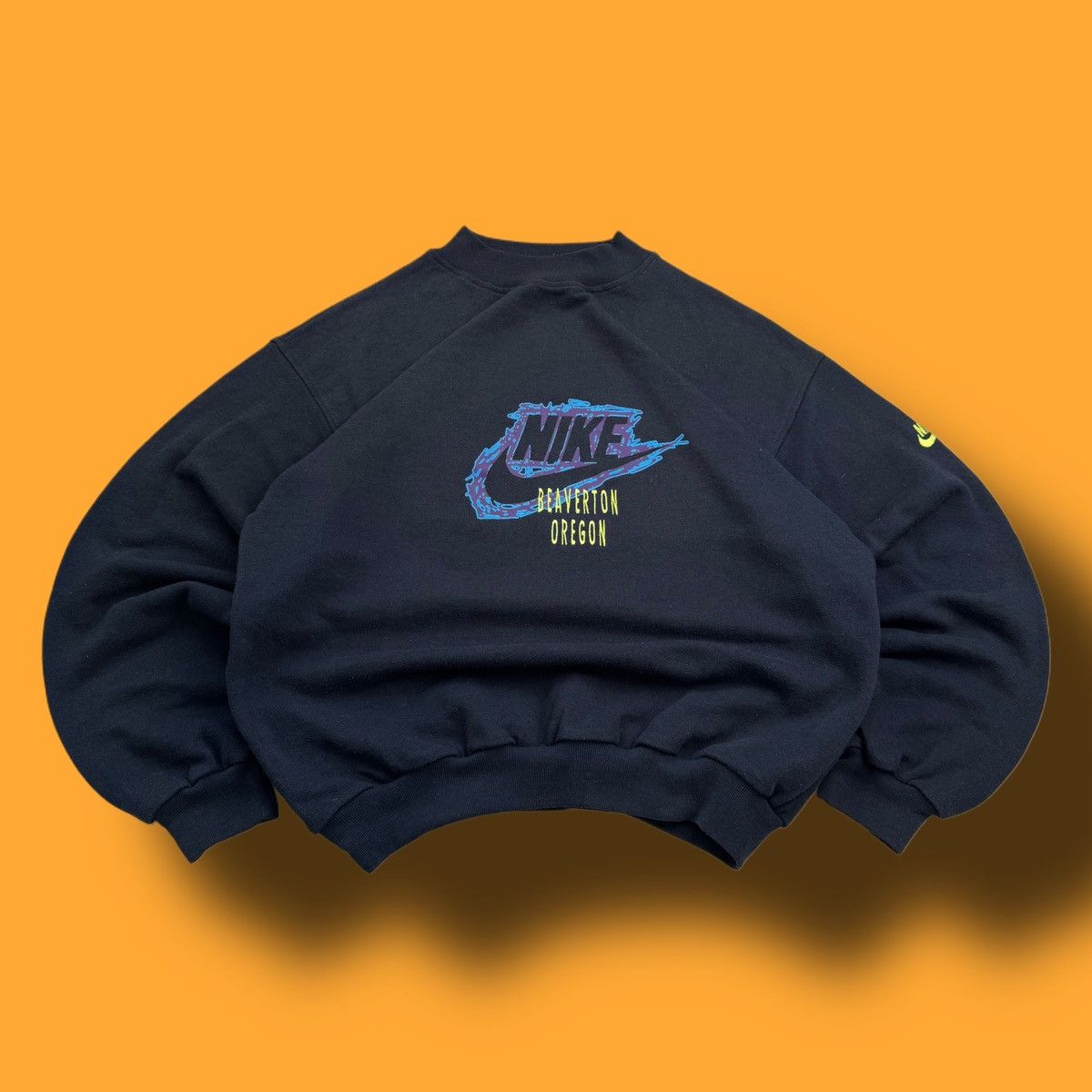 Nike × Vintage NIKE VINTAGE CENTER LOGO OVERSIZE BOXY SWEATSHIRT Size US M / EU 48-50 / 2 - 1 Thumbnail