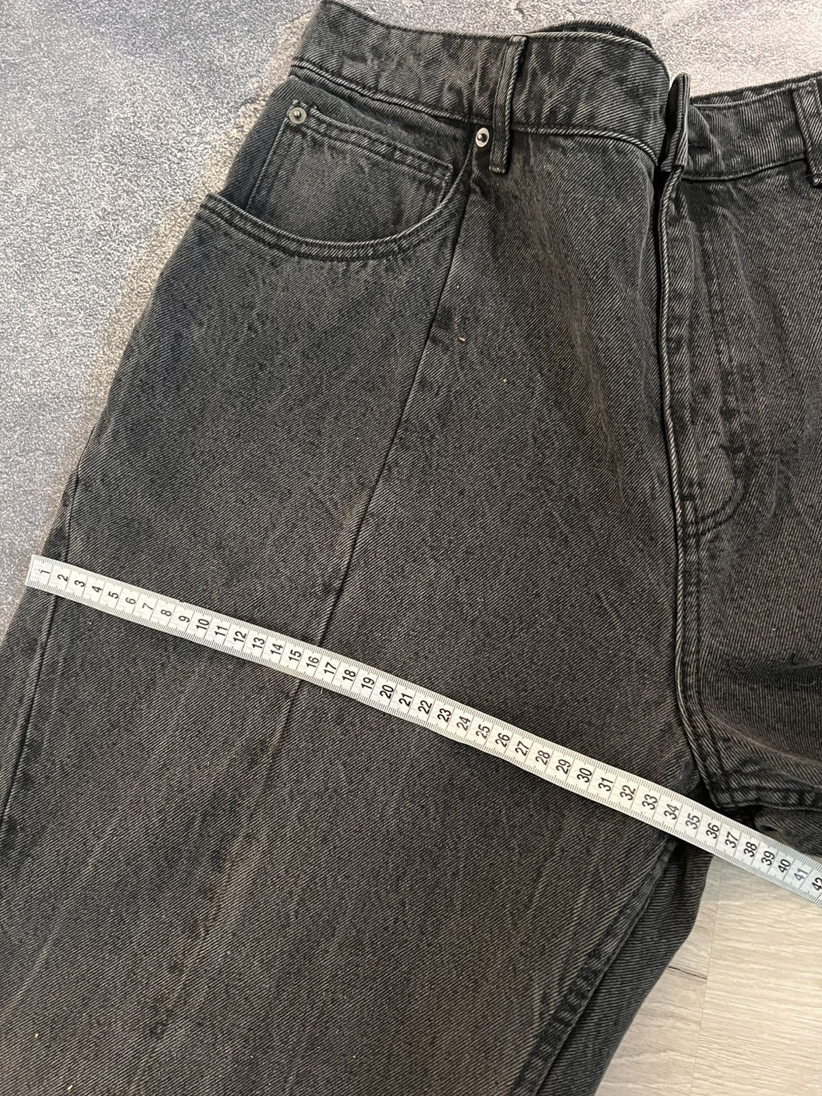 Japanese Brand Vintage Washed Underground Japan Distressed Jeans Size US 39 - 12 Thumbnail