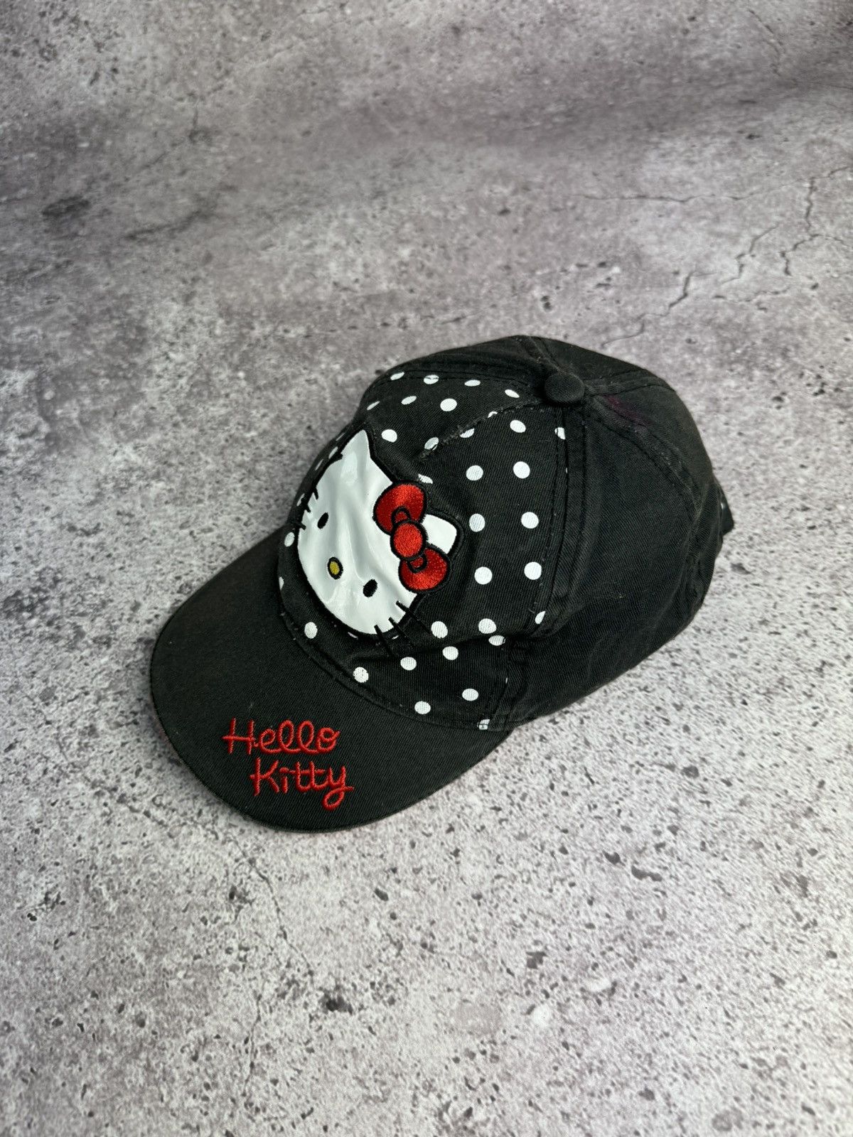 Japanese Brand × Vintage Vintage Hello Kitty Big Logo Cap Hat Vintage Size ONE SIZE - 2 Thumbnail