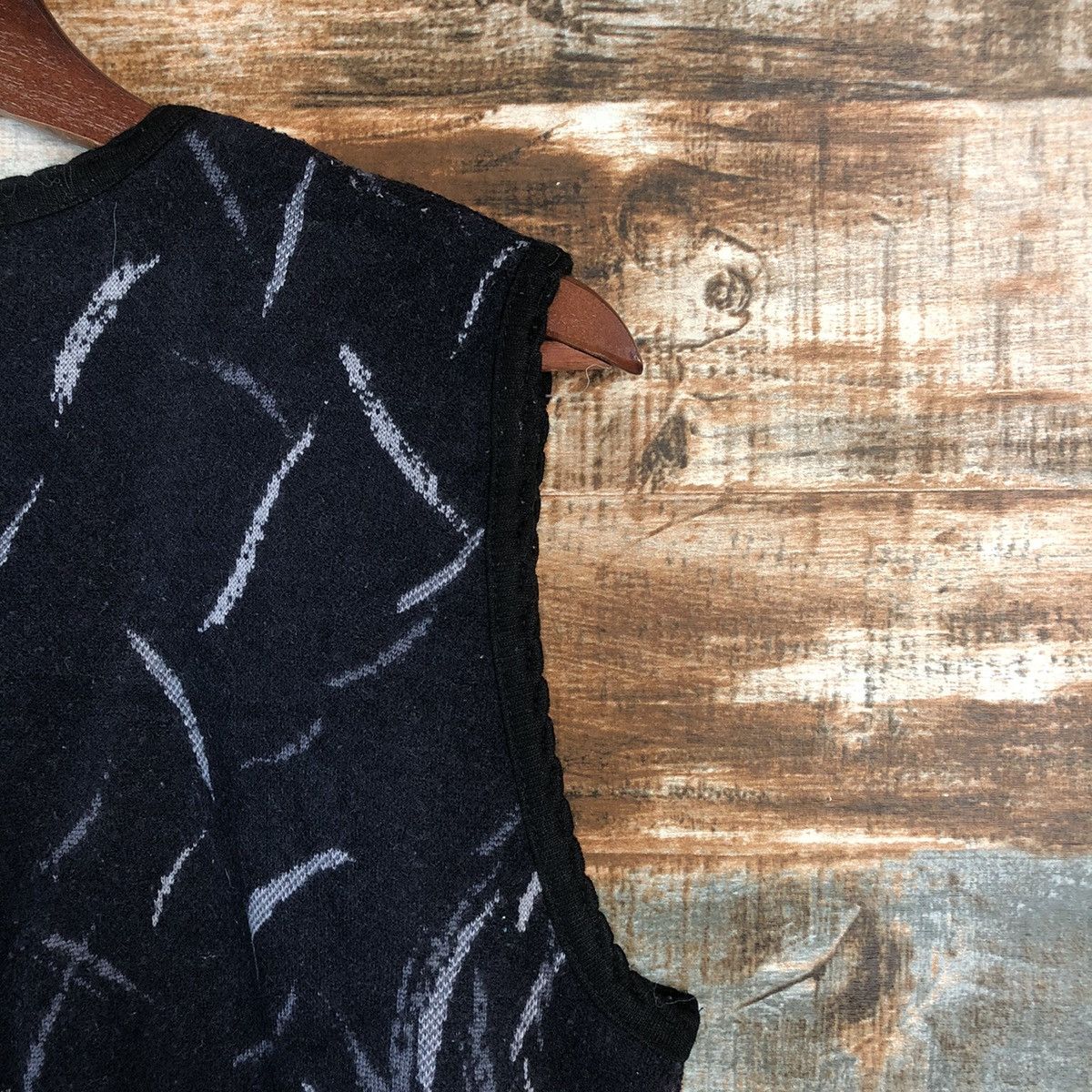 Homespun Knitwear × Japanese Brand DL Corrose Black art style Vest Knitwear #C534 Size US M / EU 48-50 / 2 - 15 Thumbnail