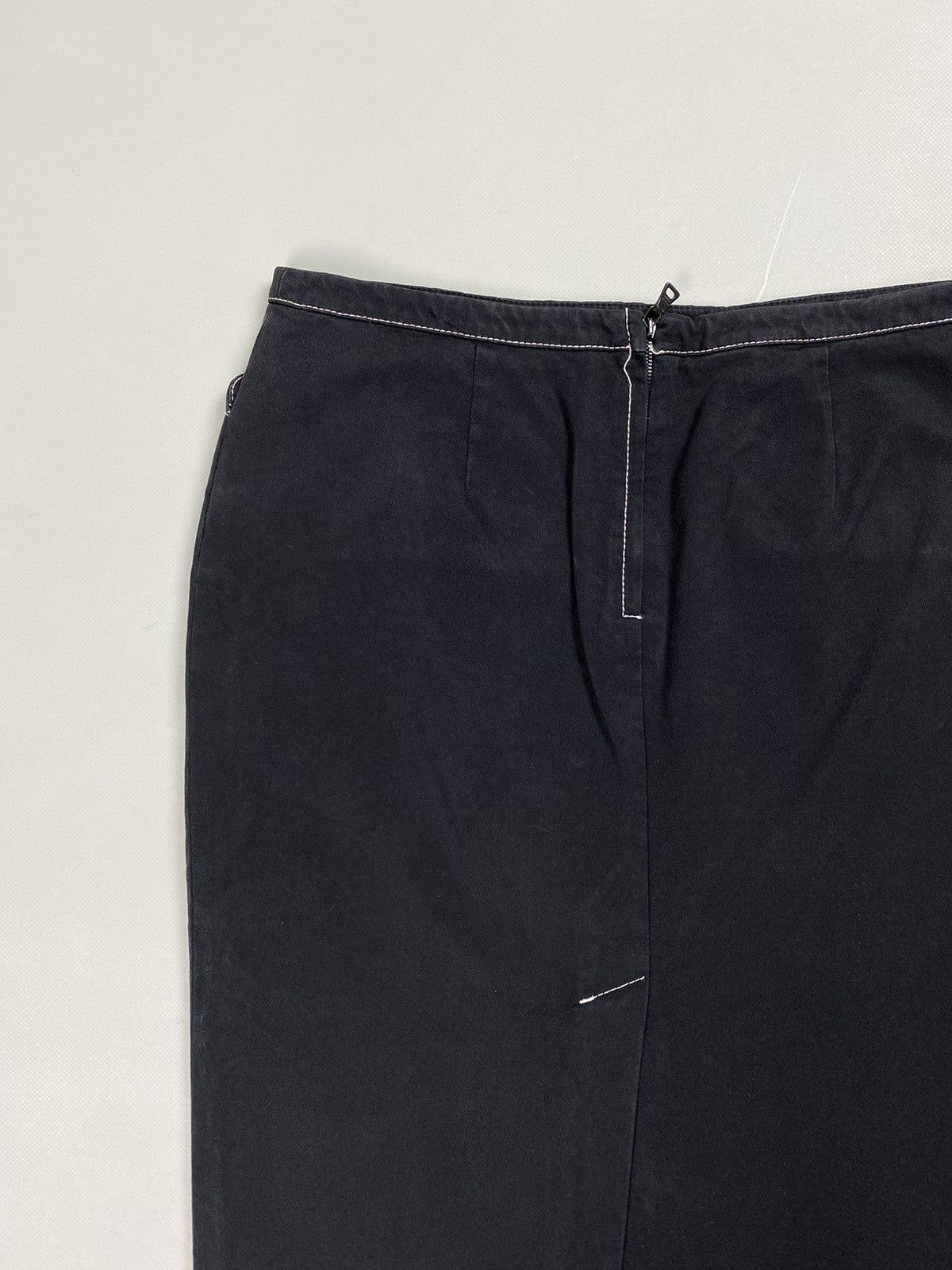 Prada Prada ladies cotton pencil skirt size 42 Size 28" / US 6 / IT 42 - 20 Thumbnail