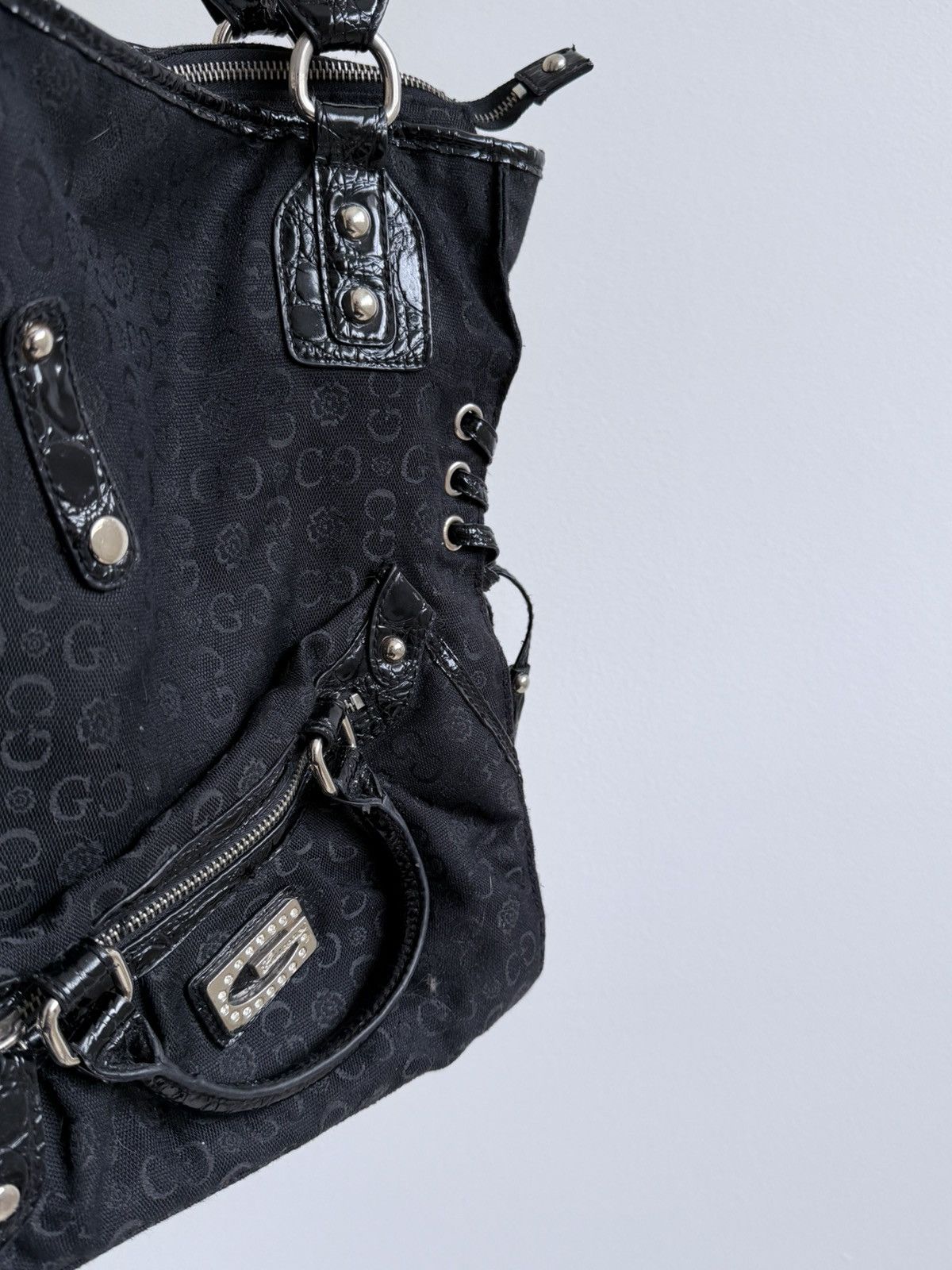 Guess Vintage Y2K Guess Shoulder Bag 2000s Size ONE SIZE - 2 Thumbnail