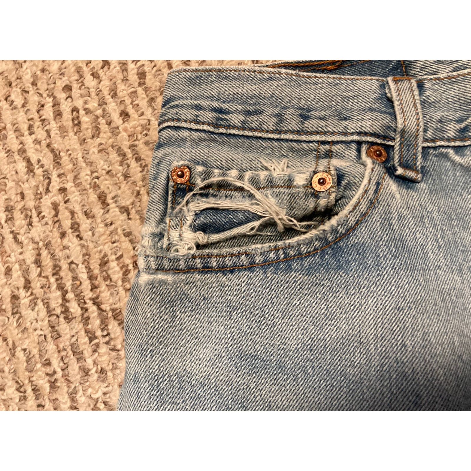 Levi's VINTAGE Levi's 501 XX Jeans Men Denim Distressed Distressed USA Button Fly 34x32 Blue 34 Regular Straight 32in Inseam Size US 34 / EU 50 - 4 Thumbnail