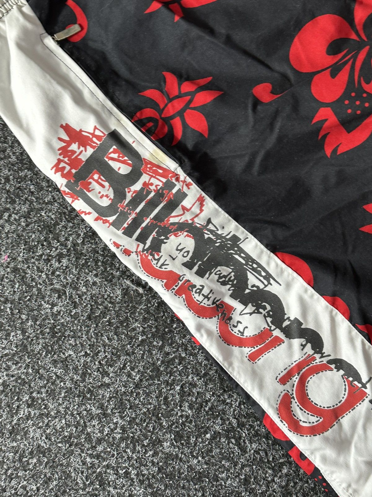 Billabong × Vintage 🚨Vintage BILLABONG OVER PRINT FLOWER Japanese Surf Shorts Size US 32 / EU 48 - 4 Thumbnail