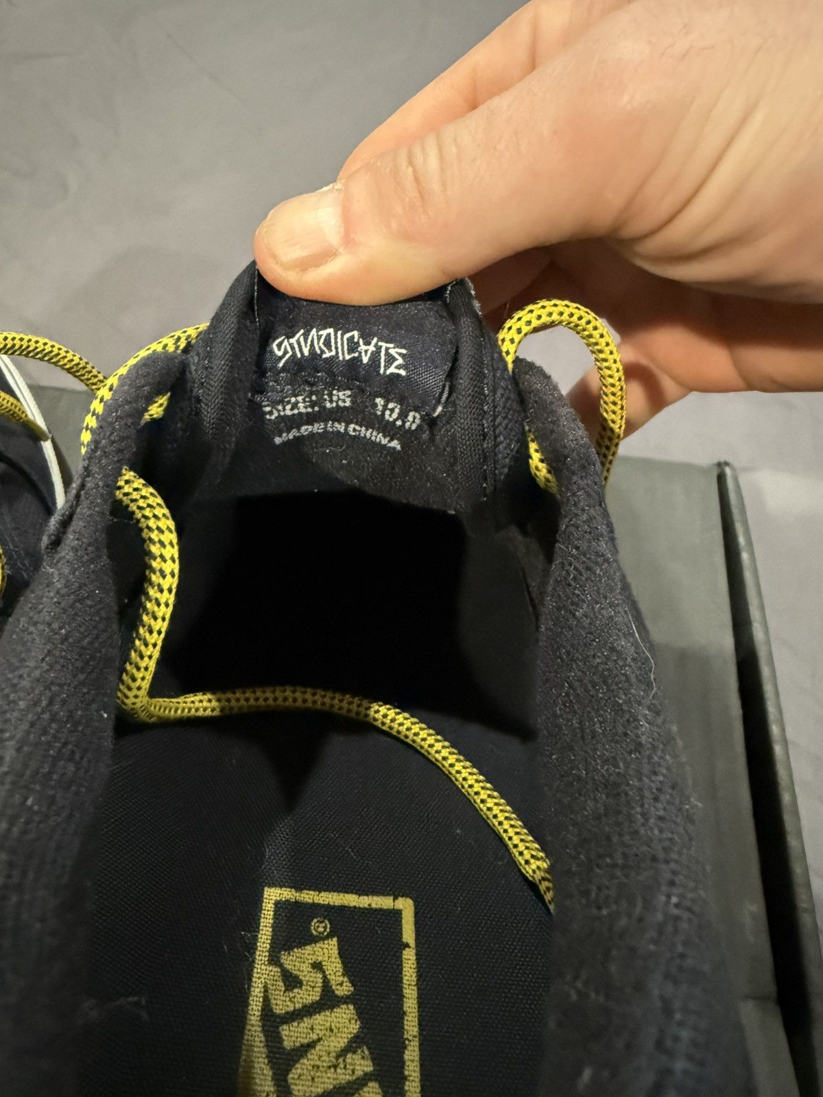 Syndicate × Vans Vans X Syndicate Size US 10 / EU 43 - 3 Thumbnail