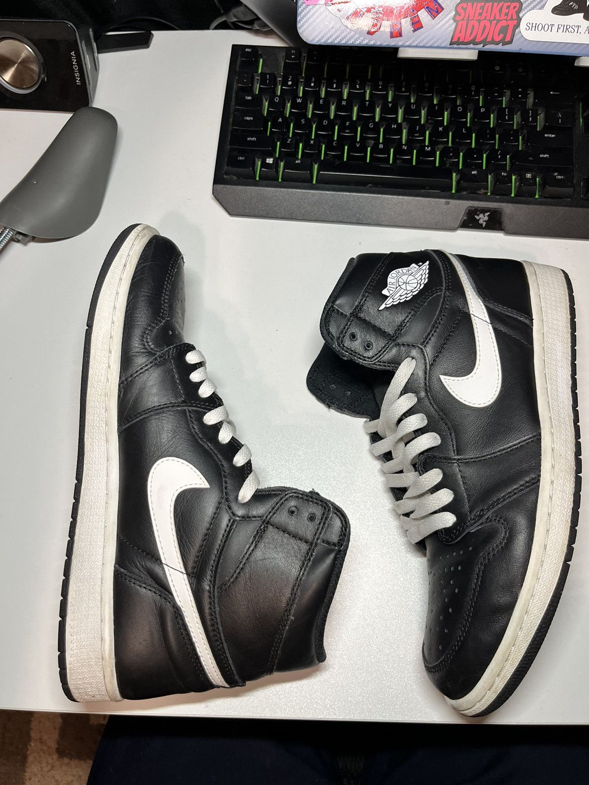 image of “Yin-Yang” Nike Air Jordan 1 Retro OG (Size 10)(No Lid) Shoes in Black, Men's