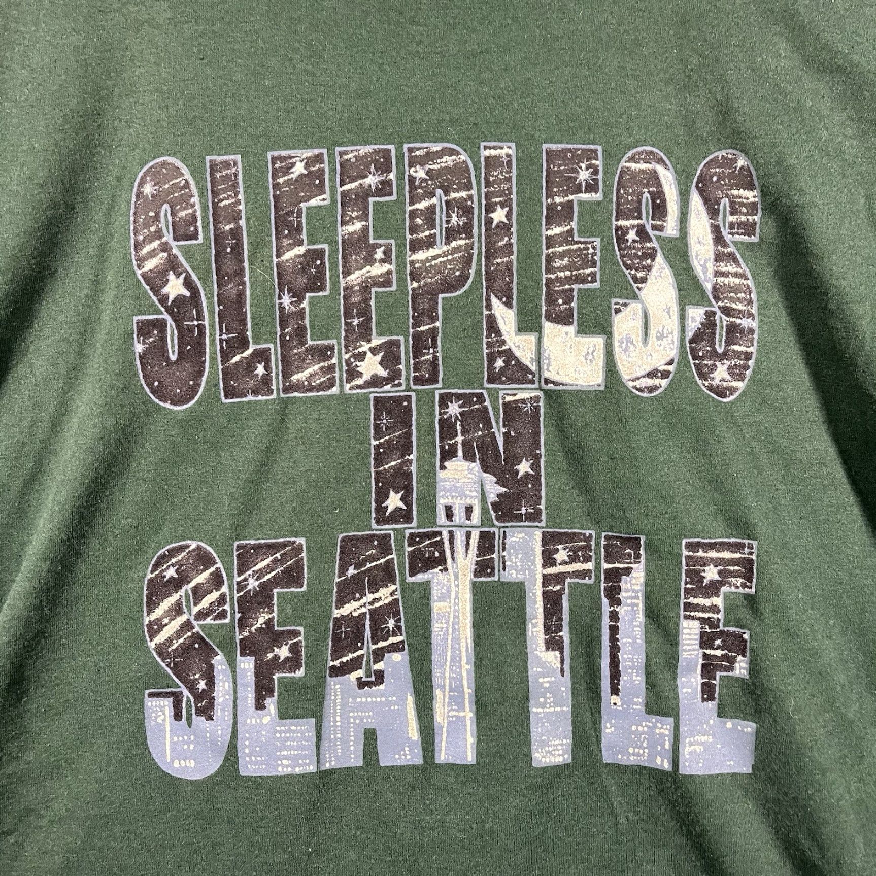 Fruit Of The Loom VINTAGE Fruit of the Loom Shirt 3XL Crew Neck Graphic T-Shirt 90s Movie Sleepless In Seattle Green Mens Size US XXL / EU 58 / 5 - 2 Thumbnail