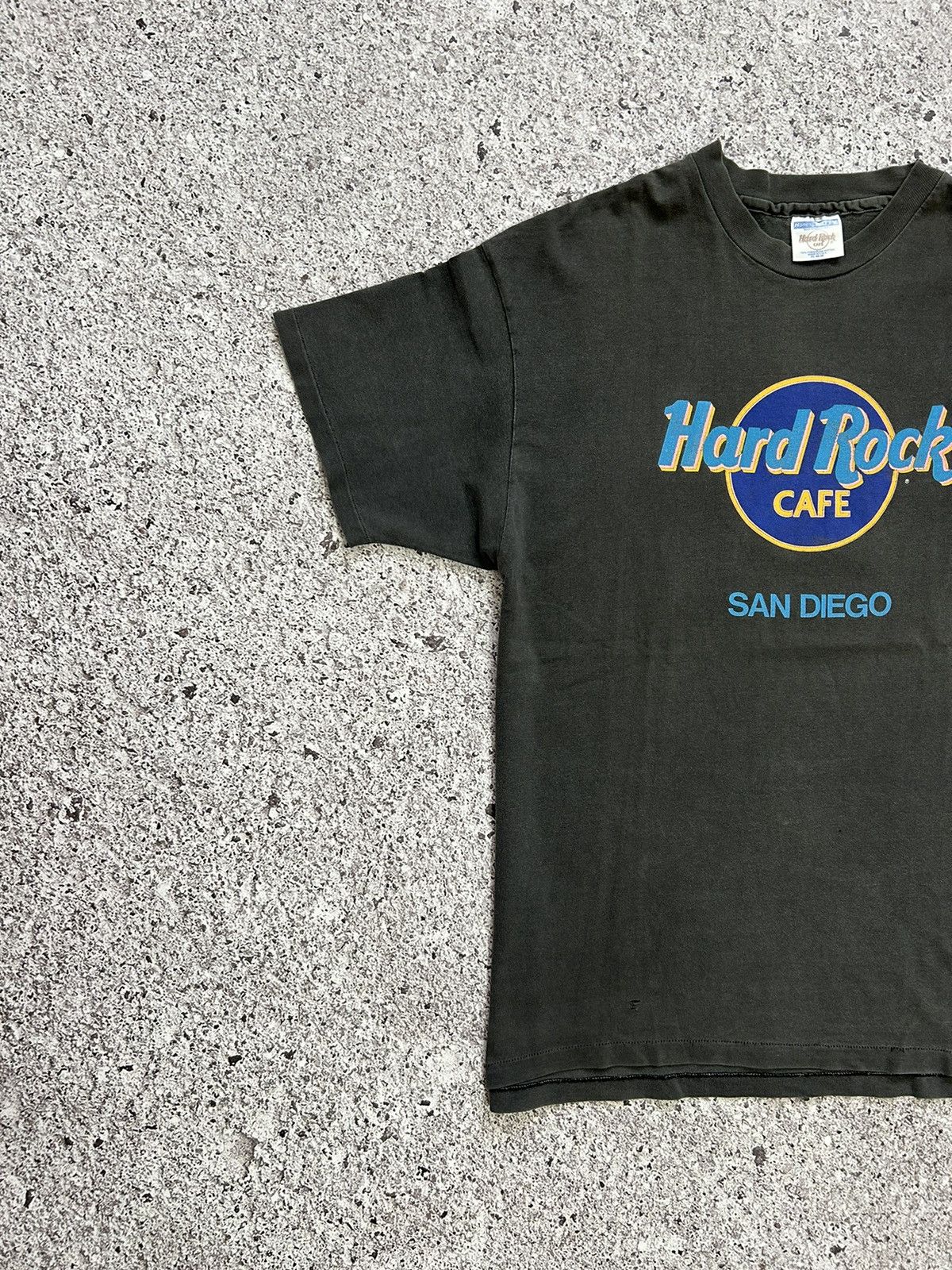 Hard Rock Cafe × Vintage Vintage 90’s Hard Rock Cafe San Diego USA Retro T-shirt Size US XL / EU 56 / 4 - 3 Thumbnail