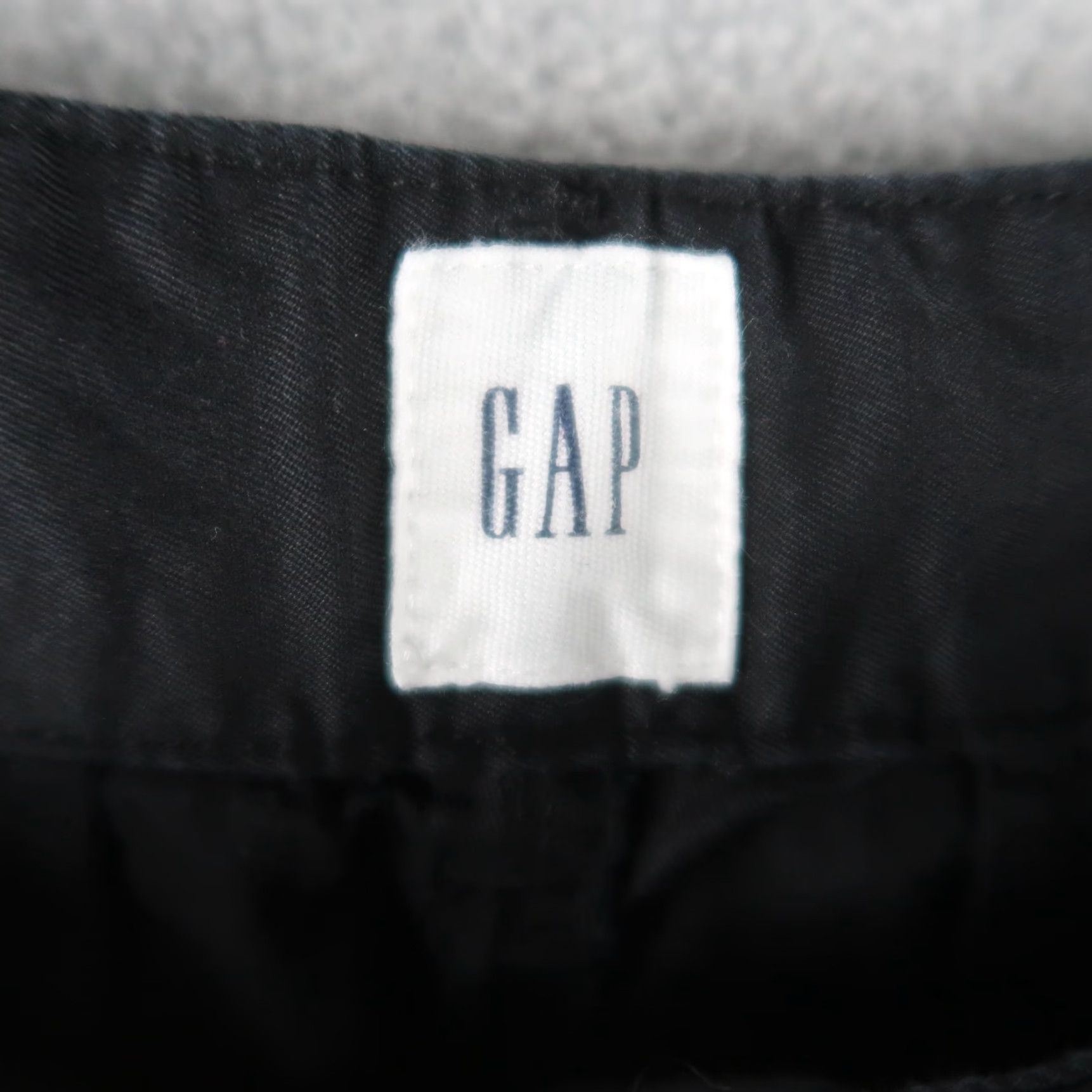 Gap Gap Womens Belted Cotton Twill Shorts Pleat Front Black NWT Size 14 Shorts Casual Chino Pockets Belted Womens 14 Black Size 36" / US 14 / IT 50 - 4 Thumbnail