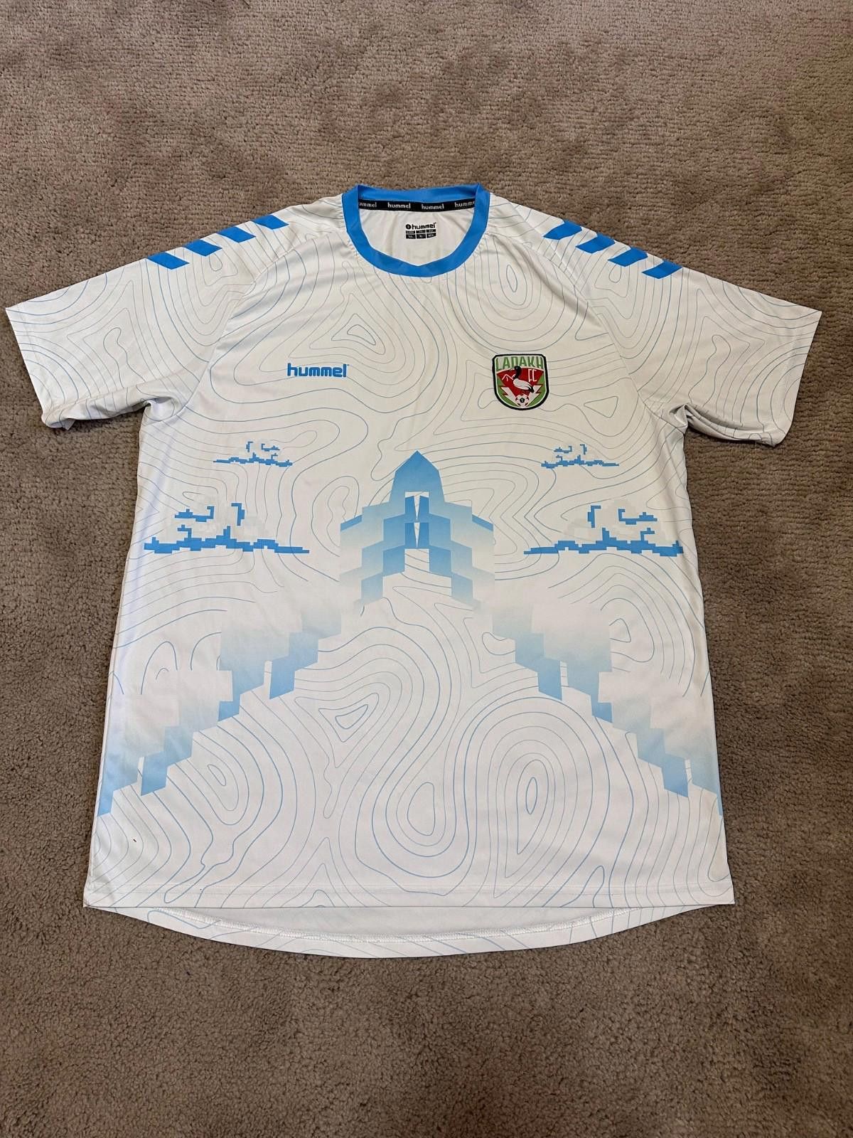 Hummel Ladakh FC India Football Soccer 2023/24 Hummel Jersey Shirt Size US XXL / EU 58 / 5 - 1 Thumbnail