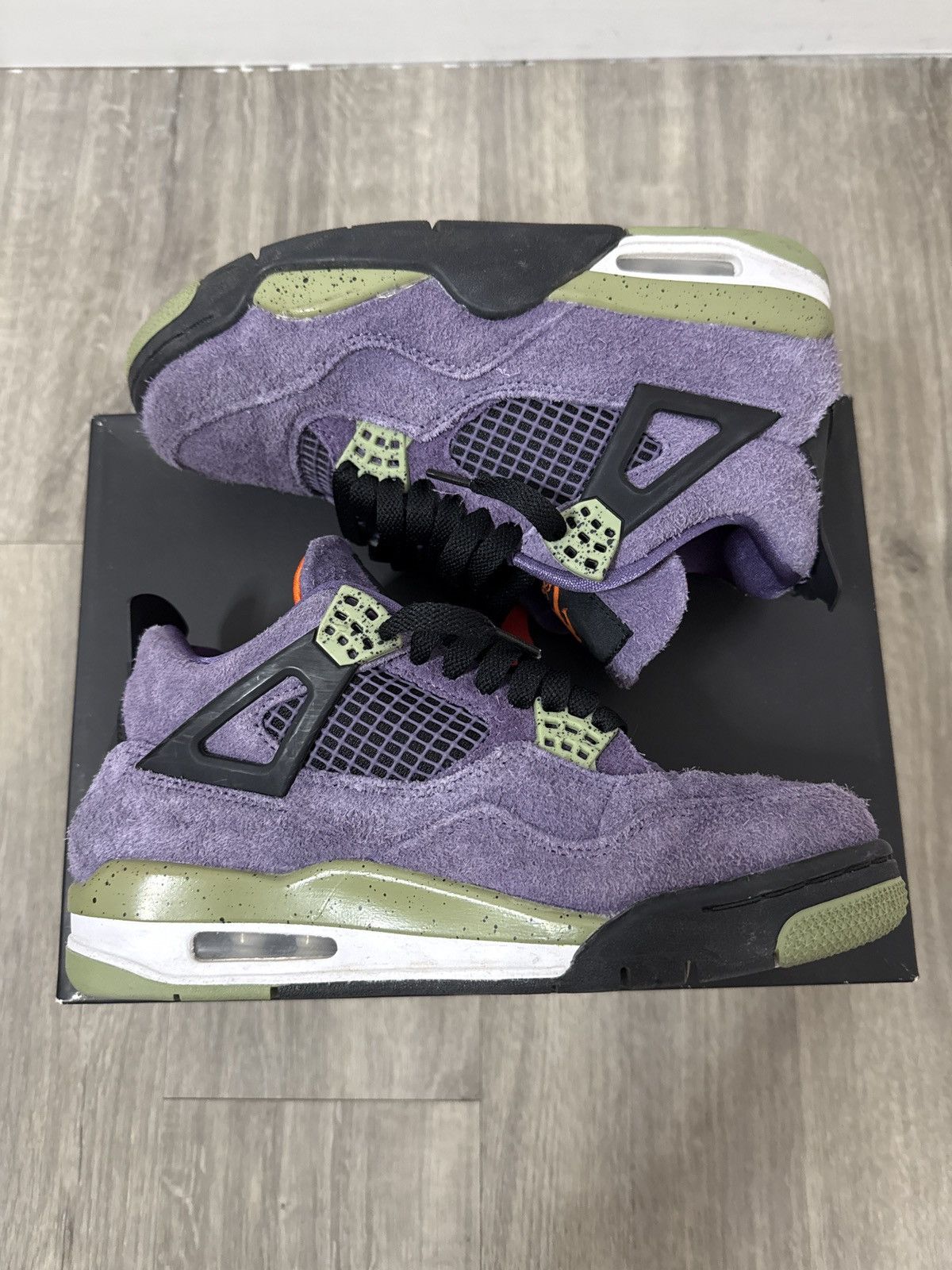 Jordan Brand Jordan Retro 4 ‘Canyon Purple’ Size US 7 / IT 37 - 2 Thumbnail