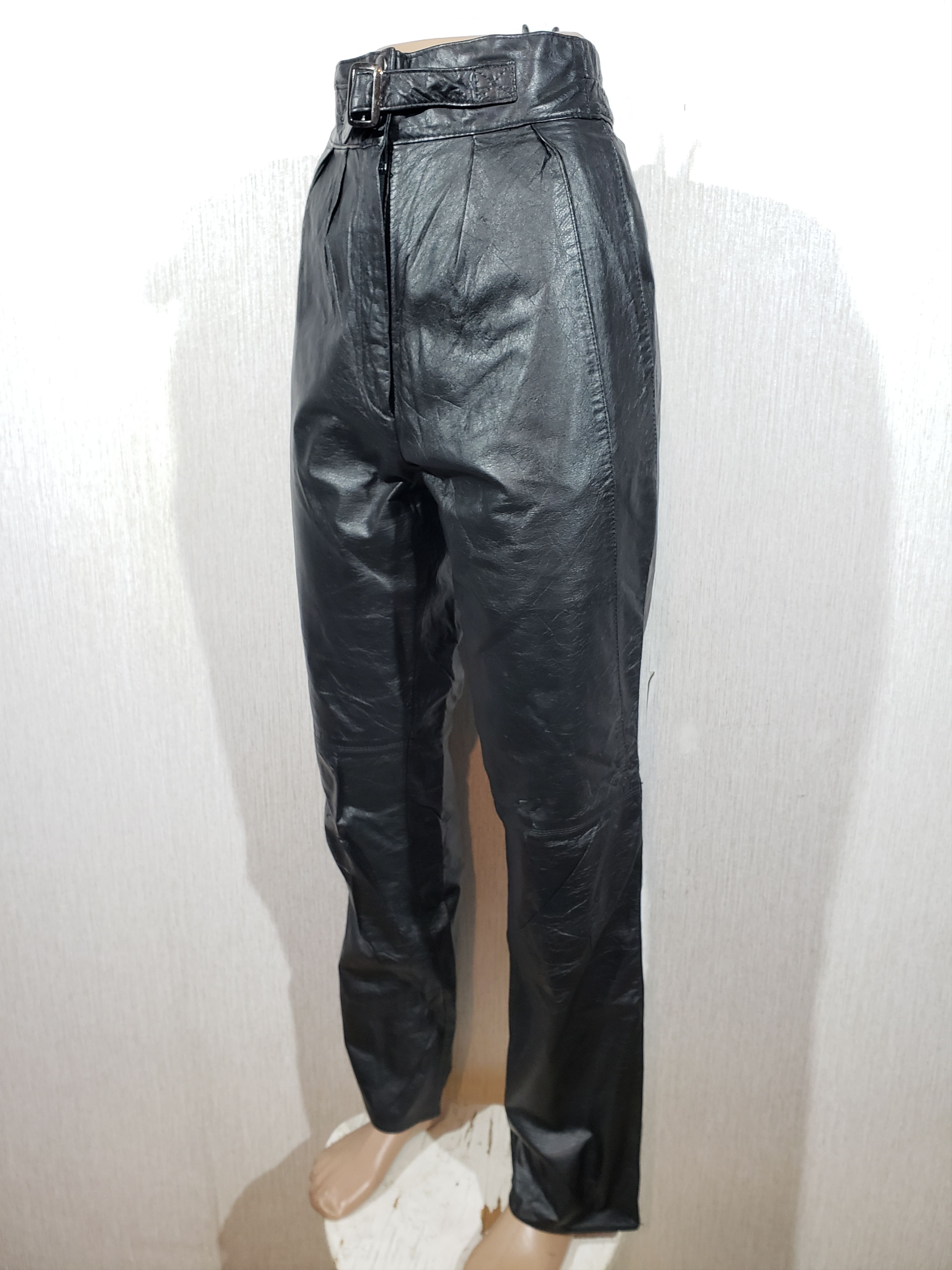 Genuine Leather Stylish elegant women's black leather pants. Size 28" / US 6 / IT 42 - 2 Thumbnail