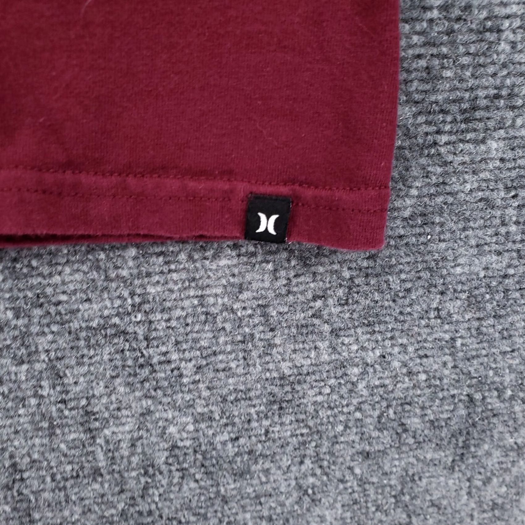 Hurley Hurley T-Shirt Mens L Red Logo Print Crew Neck Short Sleeves Cotton Tee Size US L / EU 52-54 / 3 - 6 Thumbnail