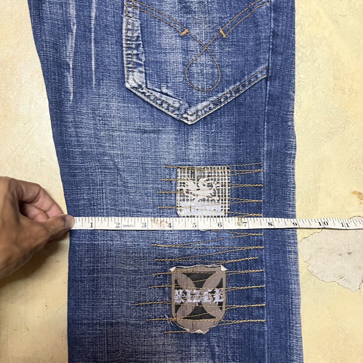 Japanese Brand Japanese Brand Multipockets Distressed Style Denim Jeans Size US 35 - 13 Thumbnail