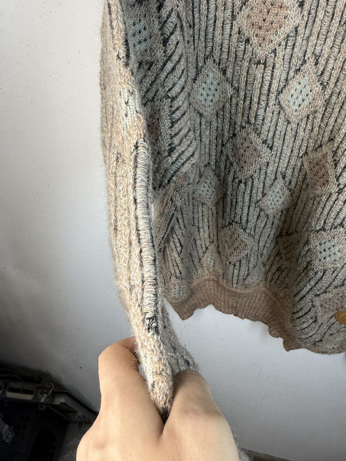 Yves Saint Laurent 90s Wool YSL Sweater Soft Beige Vintage Yves Saint Laurent Size US L / EU 52-54 / 3 - 15 Thumbnail