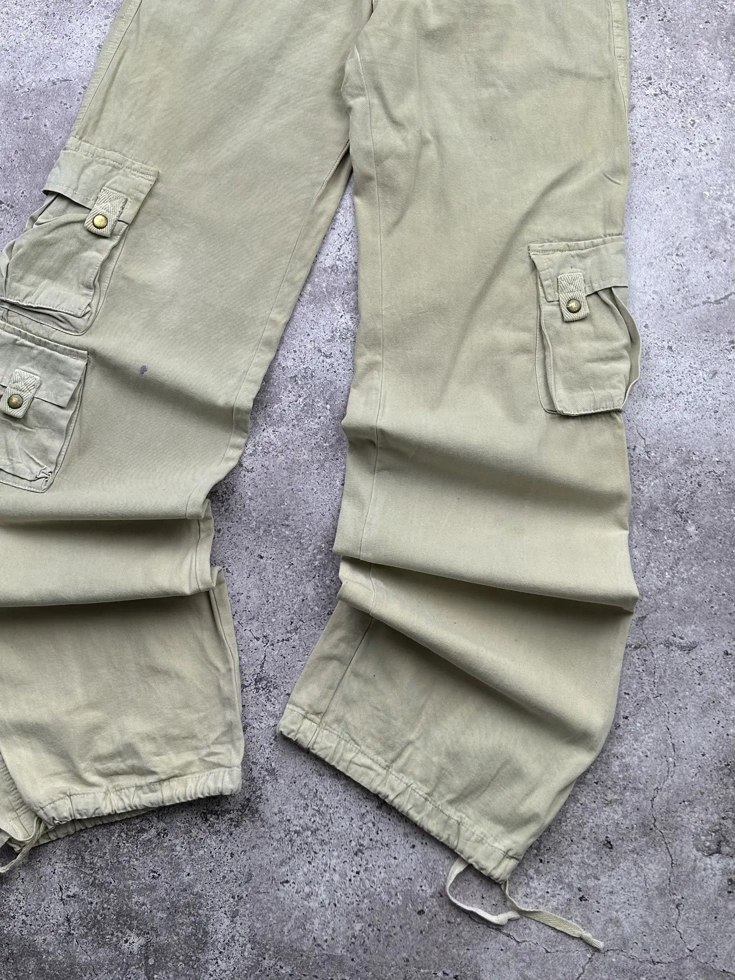 Dolce & Gabbana Dolce&Gabbana Vintage Cargo Multi-Pocket Pants C564(V545) Size 27" / US 4 / IT 40 - 4 Thumbnail