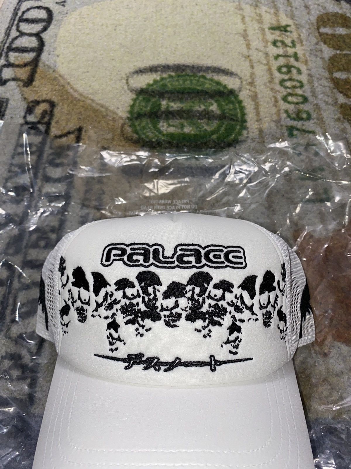 Japanese Brand × Palace Palace x Death Note Trucker Hat Size ONE SIZE - 2 Thumbnail