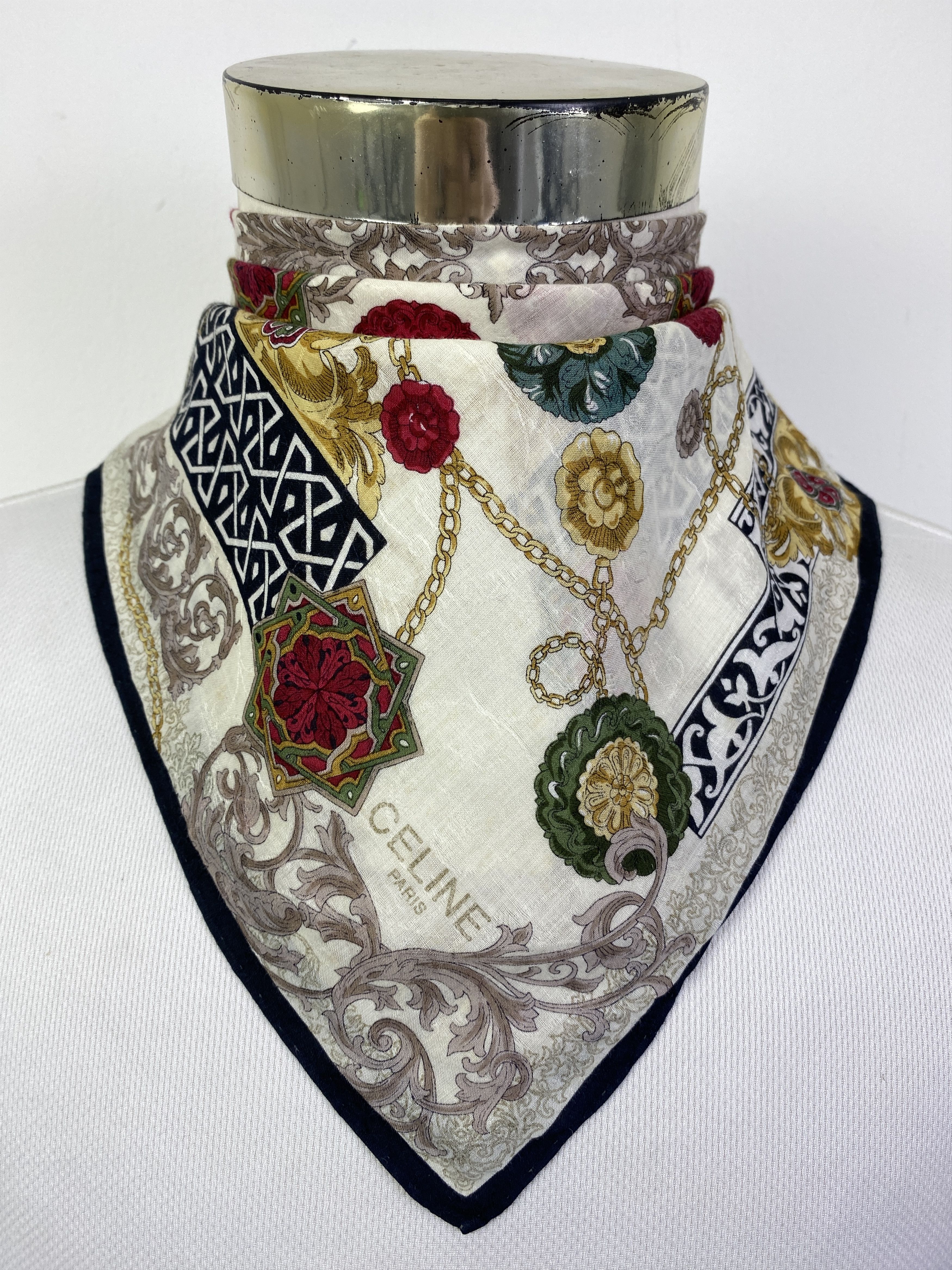 Celine Vintage Celine Handkerchief / Neckerchief KT0010 Size ONE SIZE - 1 Thumbnail
